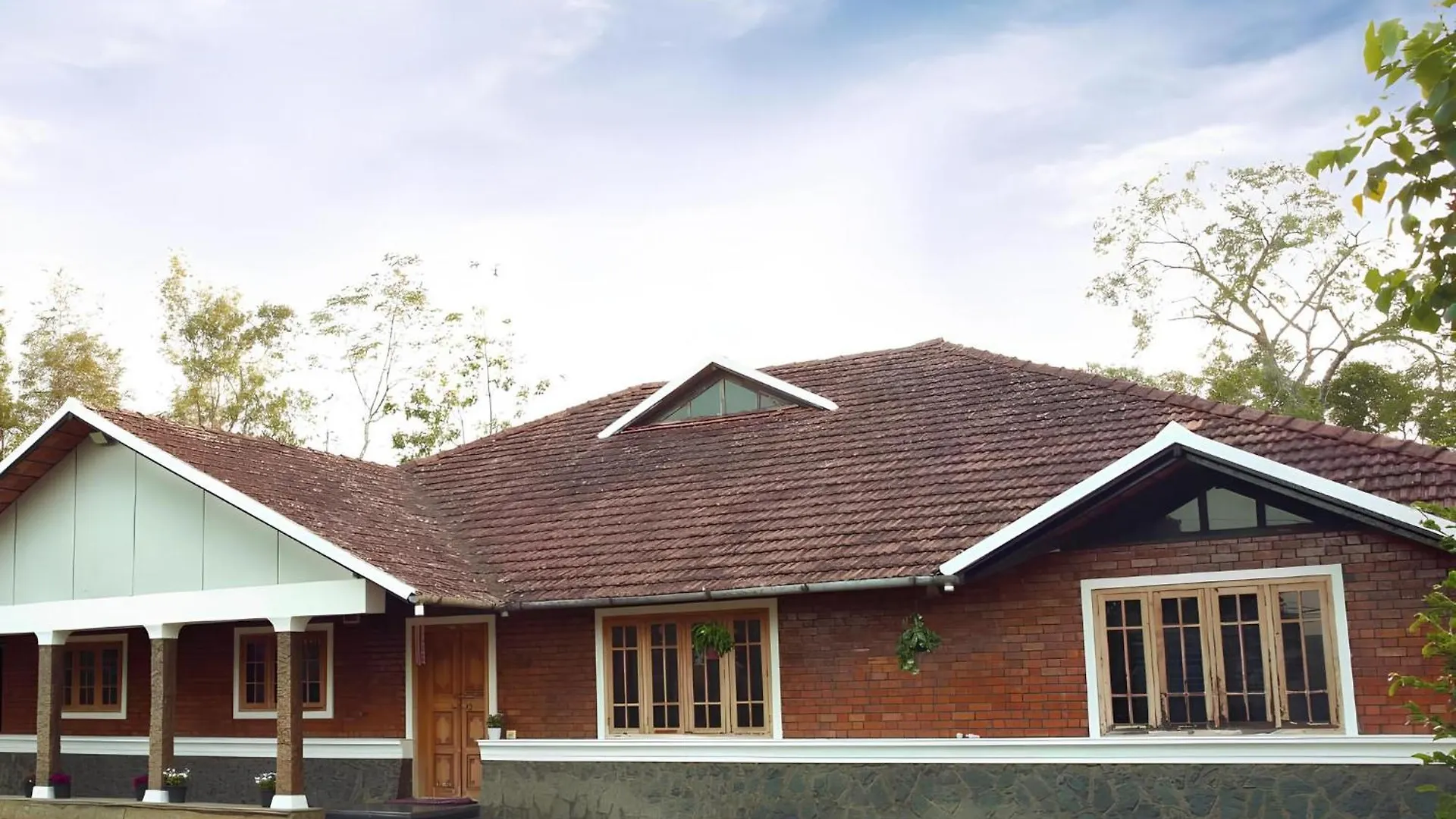 A 12 - 3 Bedroom Bungalow تيكَدِيْ